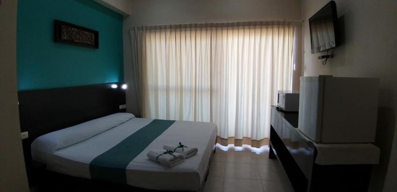 Hotel & Suites Domani Progreso  Extérieur photo